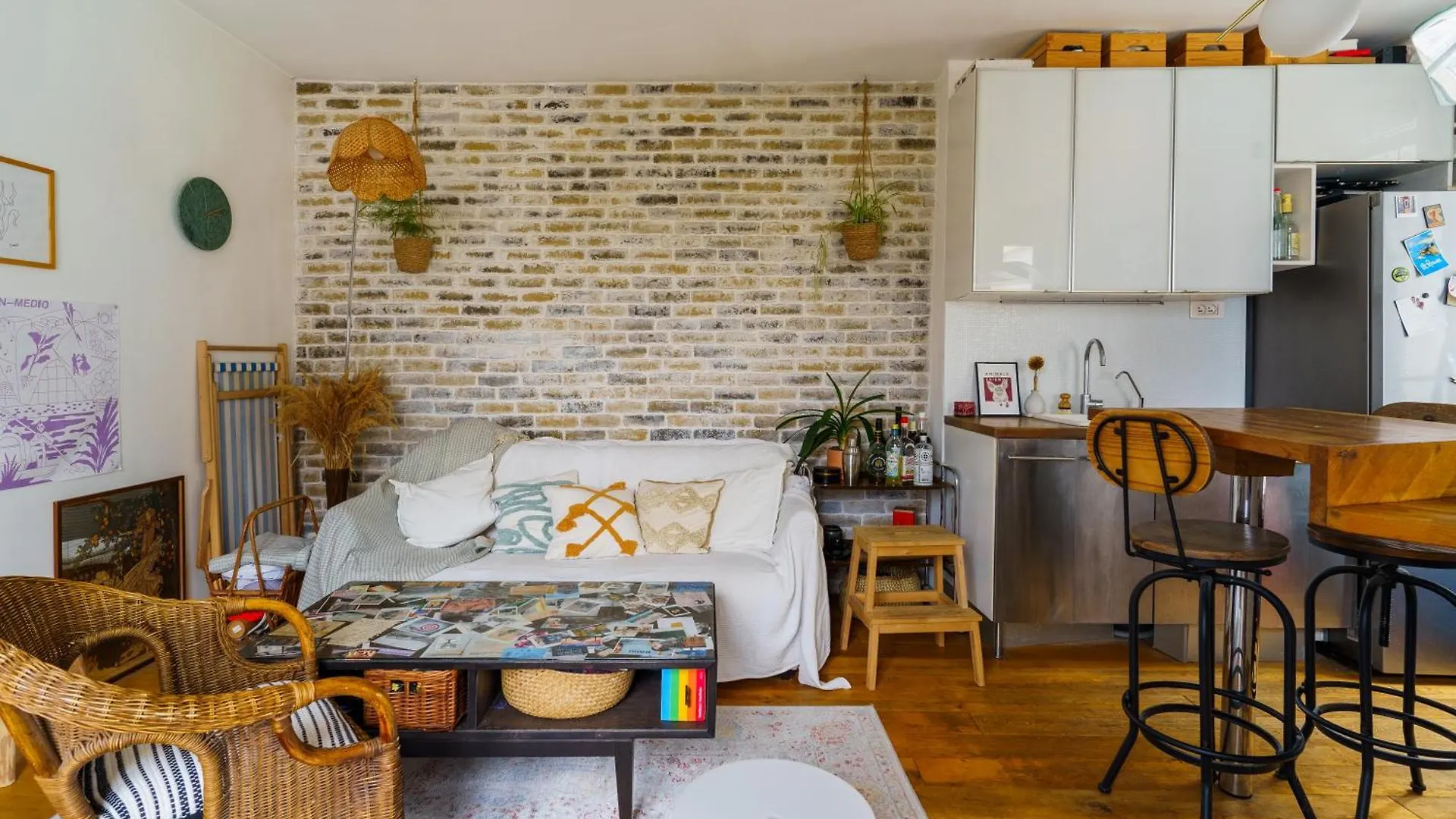 Contemporary 1Bd Apartment Hopital Saint Louis Paris