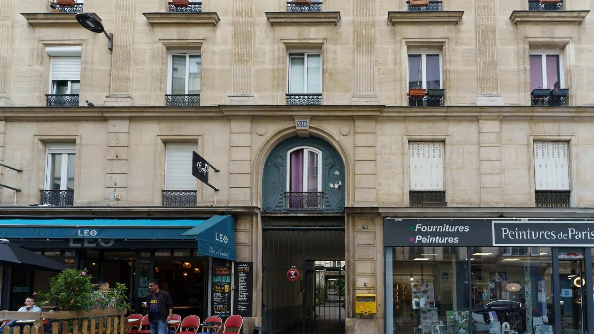 Contemporary 1Bd Apartment Hopital Saint Louis Paris 0*,  France